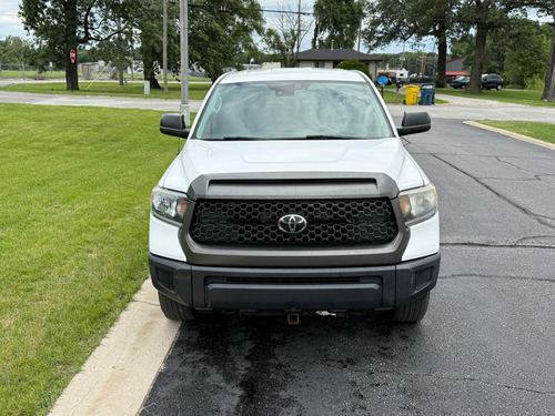2019 Toyota Tundra SR5 Grade — photo 5