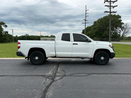 2019 Toyota Tundra SR5 Grade — photo 18