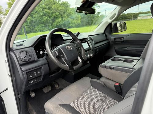 2019 Toyota Tundra SR5 Grade — photo 23