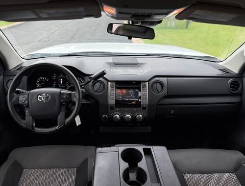 2019 Toyota Tundra SR5 Grade — photo 27