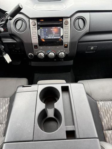 2019 Toyota Tundra SR5 Grade — photo 28