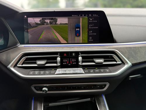 2020 BMW X5 — photo 23