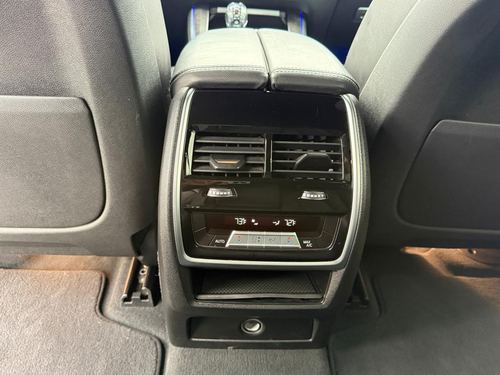 2020 BMW X5 — photo 35