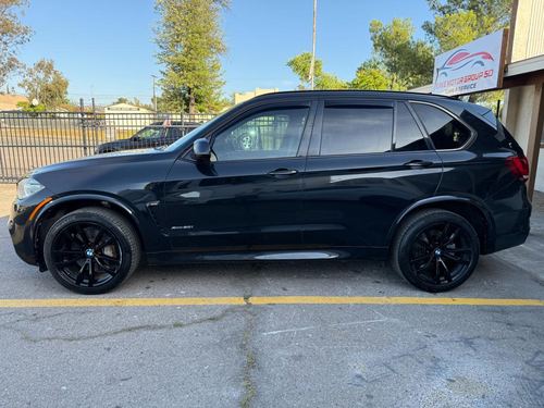 2015 BMW X5 xDrive50i — photo 6