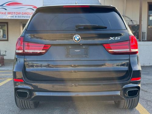 2015 BMW X5 xDrive50i — photo 9