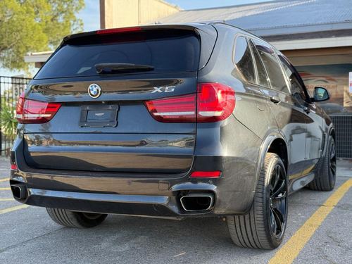 2015 BMW X5 xDrive50i — photo 10