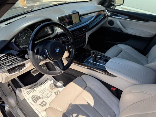 2015 BMW X5 xDrive50i — photo 20
