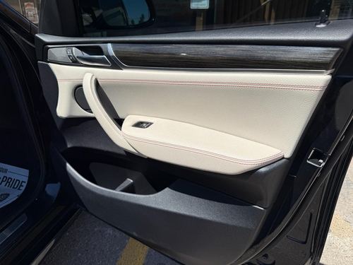 2017 BMW X3 — photo 25