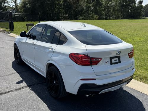 2016 BMW X4 xDrive35i — photo 10