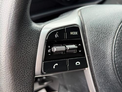 2020 Kia Sorento L, LX, S — photo 22