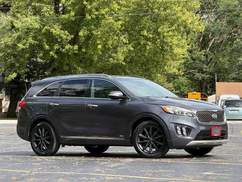 2016 Kia Sorento — photo 11