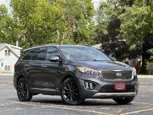 2016 Kia Sorento — photo 12