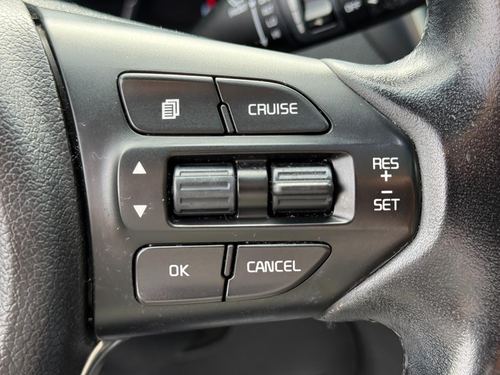 2016 Kia Sorento — photo 26