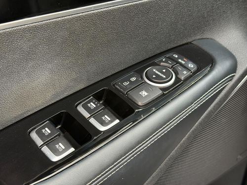 2016 Kia Sorento — photo 28