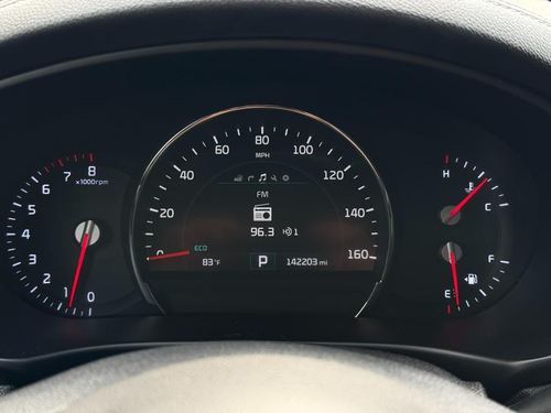 2016 Kia Sorento — photo 42
