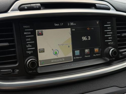 2016 Kia Sorento — photo 43
