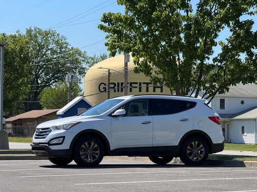 2014 Hyundai Santa Fe Sport GLS — photo 4