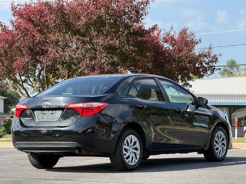 2019 Toyota Corolla — photo 8