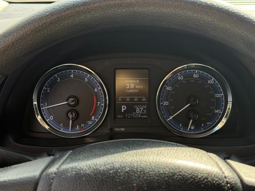 2019 Toyota Corolla — photo 25
