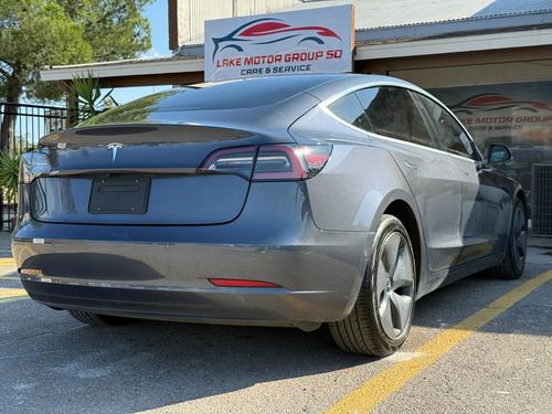 2019 Tesla Model 3 — photo 9