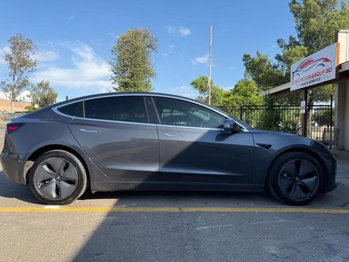 2019 Tesla Model 3 — photo 10