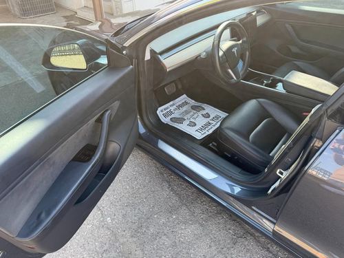 2019 Tesla Model 3 — photo 15