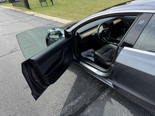 2019 Tesla 3 Stdr — photo 27