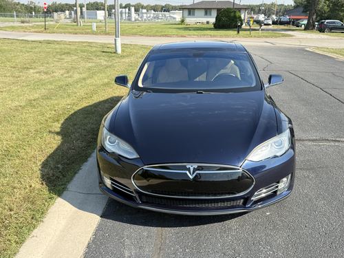 2013 Tesla S P85 — photo 5