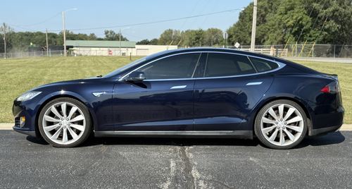 2013 Tesla S P85 — photo 16