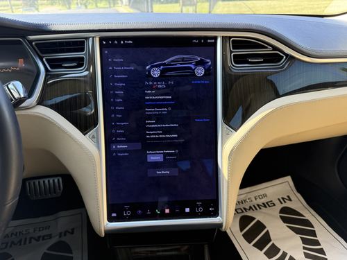 2013 Tesla S P85 — photo 24