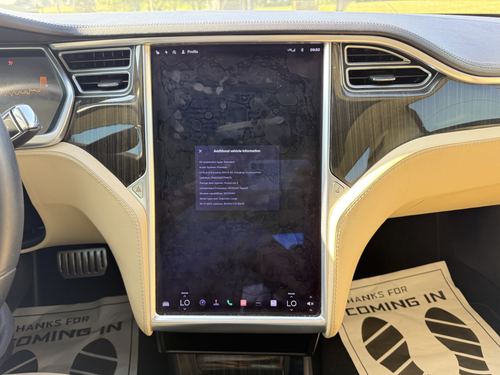 2013 Tesla S P85 — photo 25