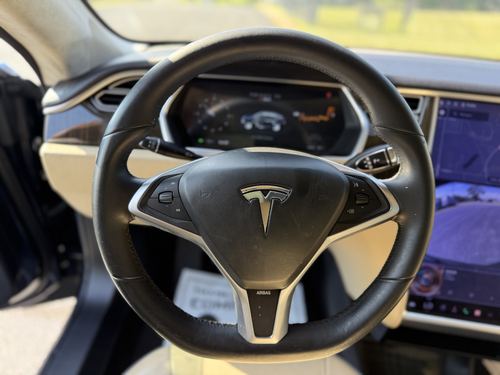 2013 Tesla S P85 — photo 26