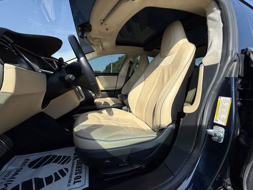 2013 Tesla S P85 — photo 29
