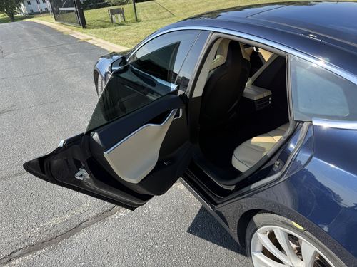 2013 Tesla S P85 — photo 39