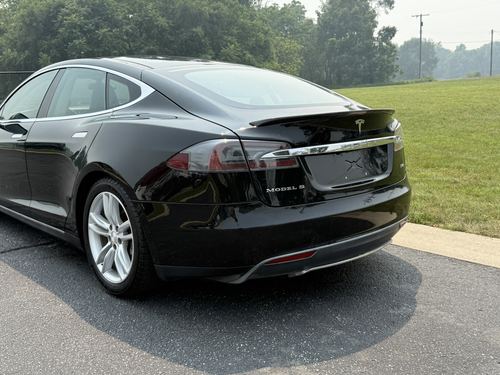 2013 Tesla S P85 — photo 12
