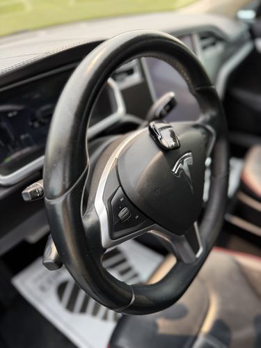 2013 Tesla S P85 — photo 29