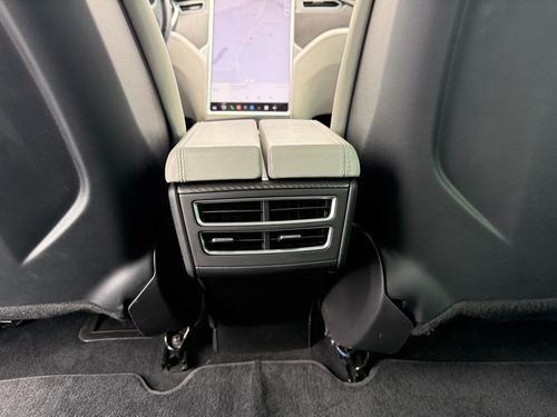 2013 Tesla S P85 — photo 30