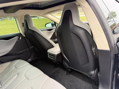 2013 Tesla S P85 — photo 37
