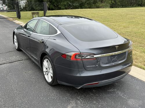 2016 Tesla S70 70 — photo 13