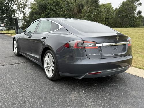 2016 Tesla S70 70 — photo 15