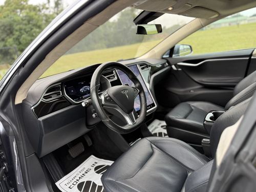 2016 Tesla S70 70 — photo 32