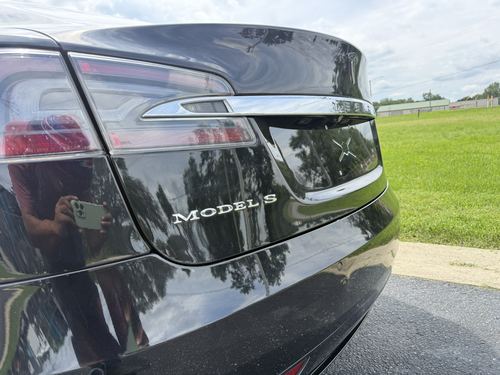 2018 Tesla Model S 75D — photo 11