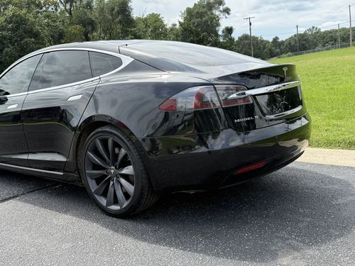 2018 Tesla Model S 75D — photo 13