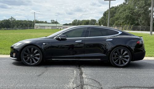 2018 Tesla Model S 75D — photo 17