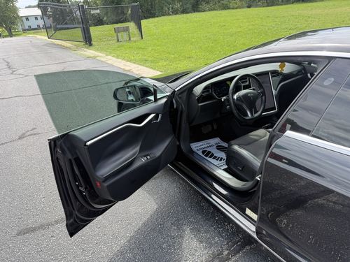2018 Tesla Model S 75D — photo 33