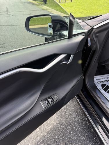 2018 Tesla Model S 75D — photo 34