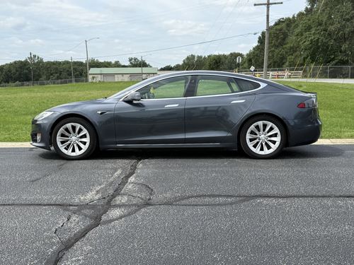 2017 Tesla S75D 75D — photo 16