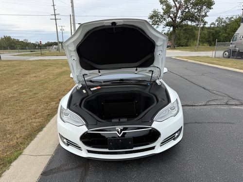 2014 Tesla S85 — photo 7