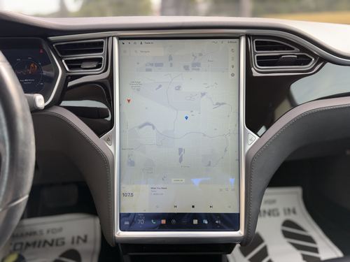 2014 Tesla S85 — photo 31