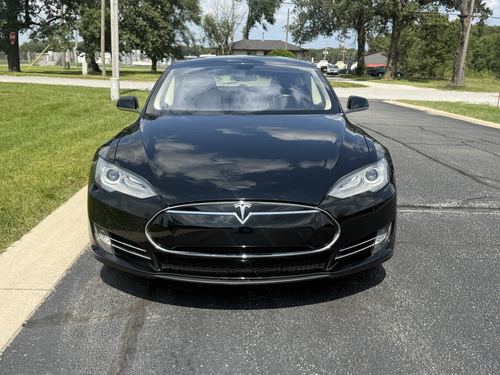 2014 Tesla S 85 — photo 6